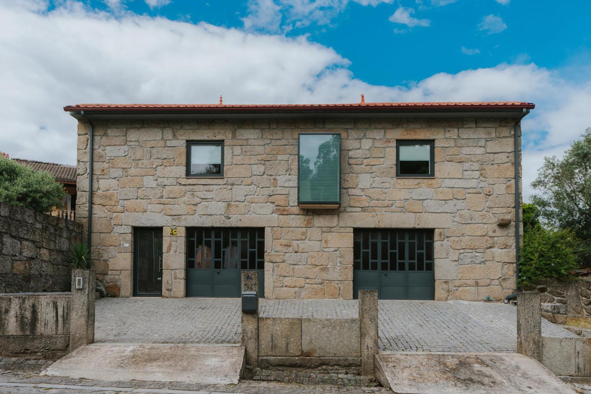 Casa Do Pinheiro - Alojamento Local Povoa de Lanhoso ภายนอก รูปภาพ